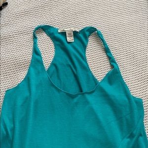 teal tank top
